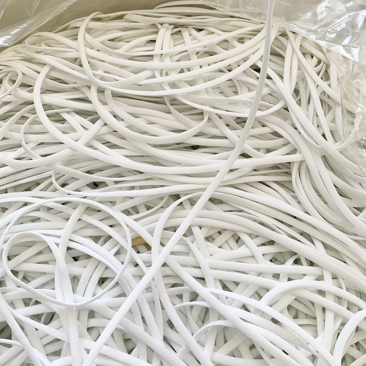 4mm White Woven Face-Mask Elastic – 1,000m carton | Detail view 1 | Elastix